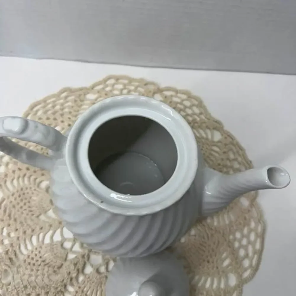 Unbranded swirl textured elegant